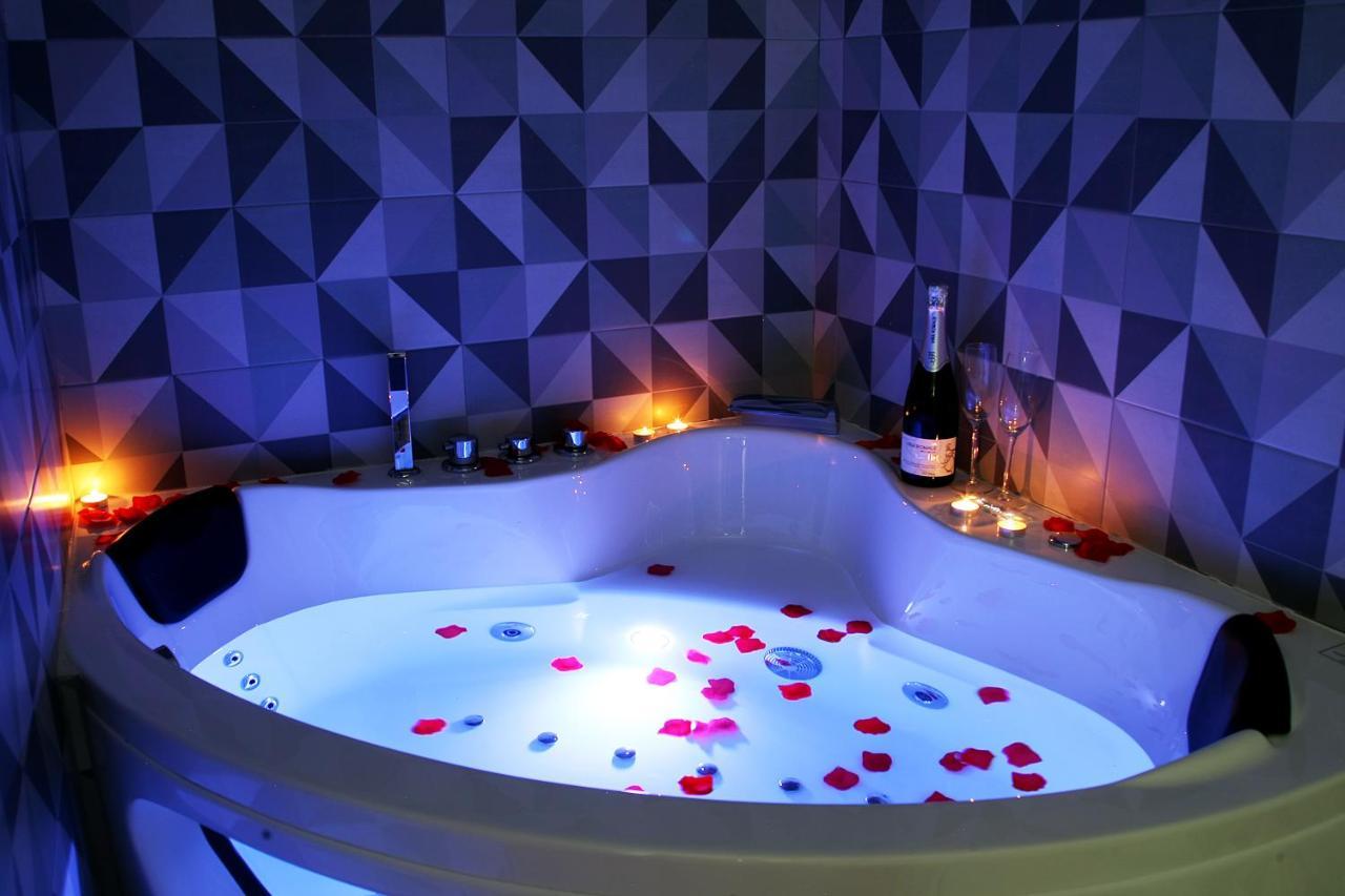 Apartamentos Las Trece Llaves Jacuzzi Bajo Reserva Мерида Екстериор снимка