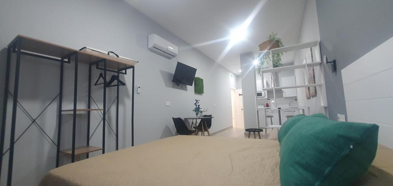 Apartamentos Las Trece Llaves Jacuzzi Bajo Reserva Мерида Екстериор снимка