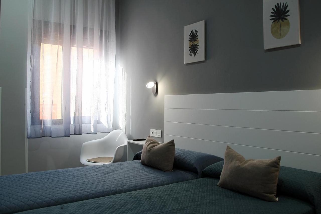 Apartamentos Las Trece Llaves Jacuzzi Bajo Reserva Мерида Екстериор снимка